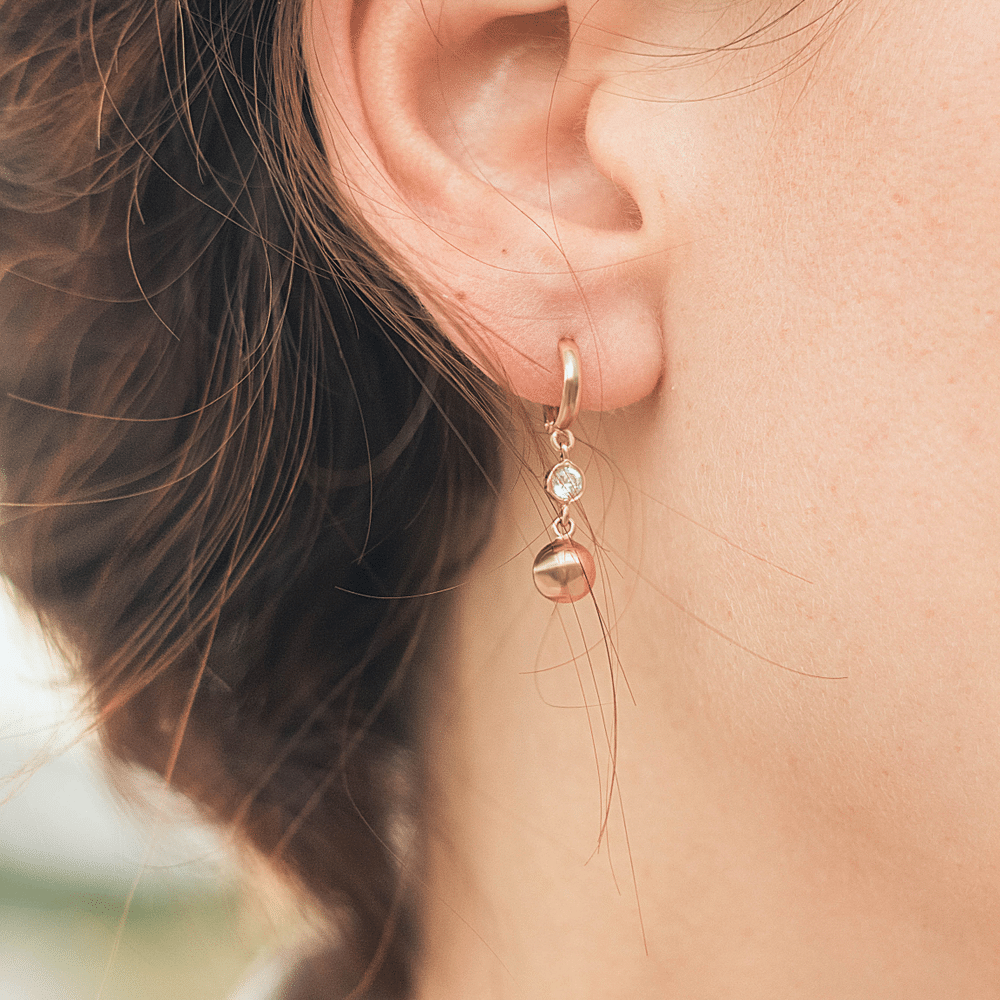 women's earrings with stones