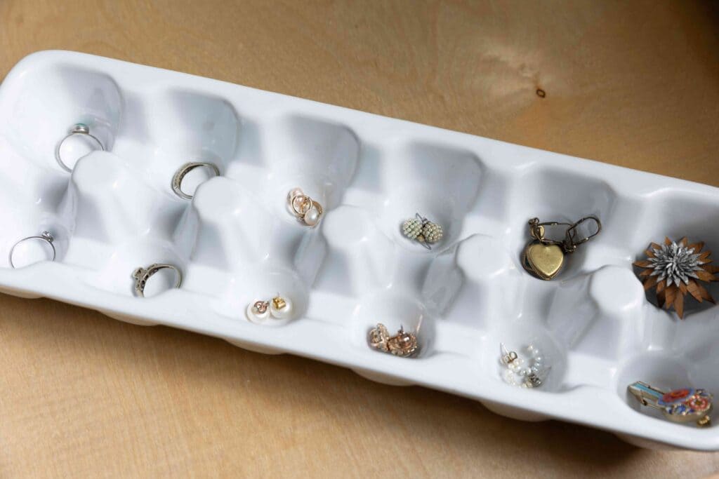 earrings organization in ice cube tray